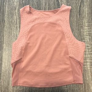 Lululemon crop top!